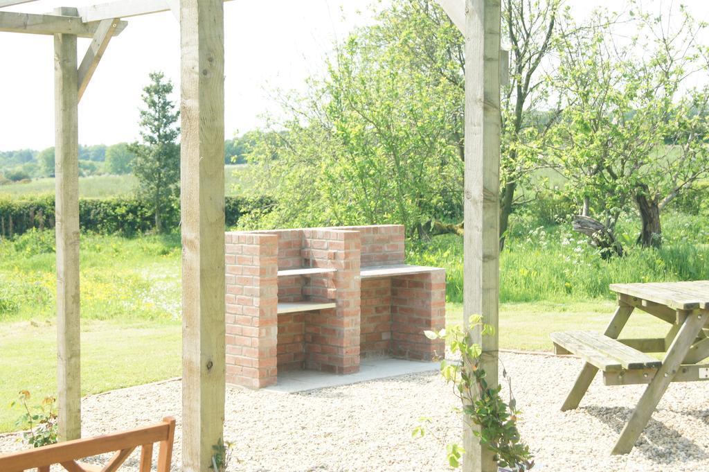 Rawcliffe House Farm Villa Pickering Exterior photo