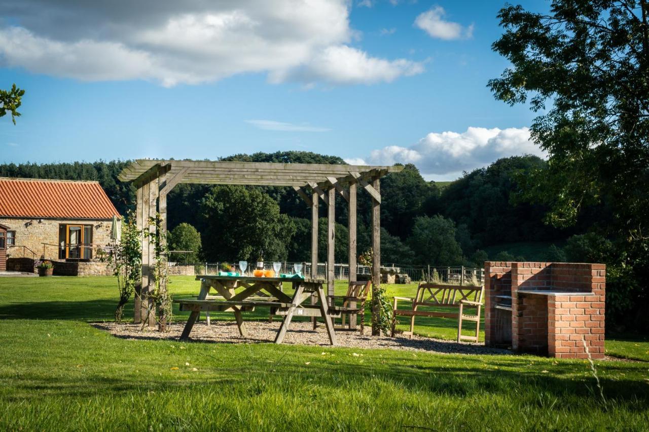 Rawcliffe House Farm Villa Pickering Exterior photo